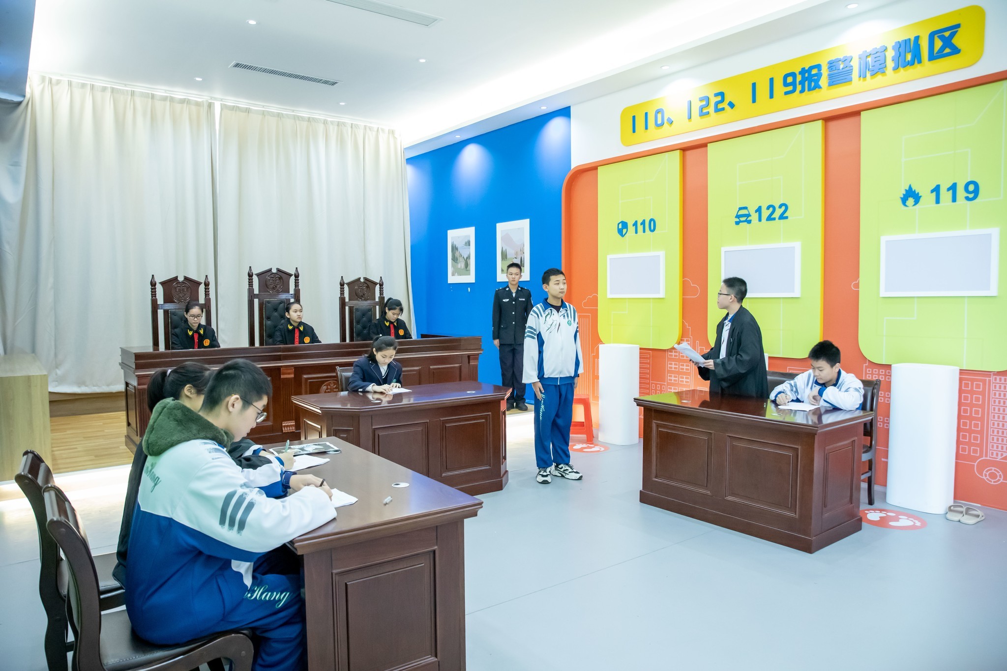 ec880fc0e4694ae2bd1a52b7a3ac19d4_副本.jpg