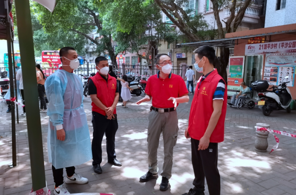 白云均禾：凝聚“红色力量”全力做好核酸检测工作