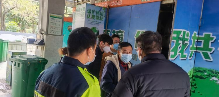 白云京溪：敦促垃圾分类设备单位及时整修故障设备