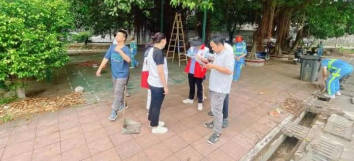 白云京溪开展环境卫生整治行动，助力垃圾分类迈上新台阶