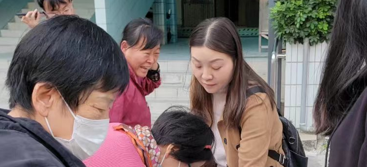 激发居民参与分类！白云三元里持续开展垃圾分类主题宣传活动