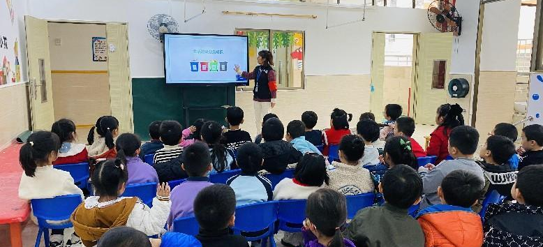 幼儿园里的“环保小卫士”，白云大源垃圾分类从娃娃抓起