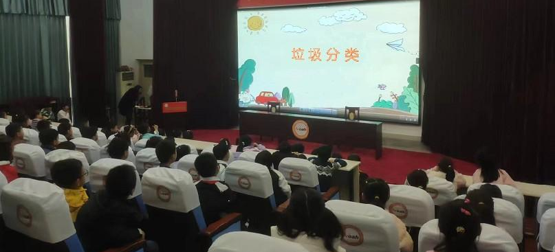 白云大源：垃圾分类进校园，让环保意识生根发芽