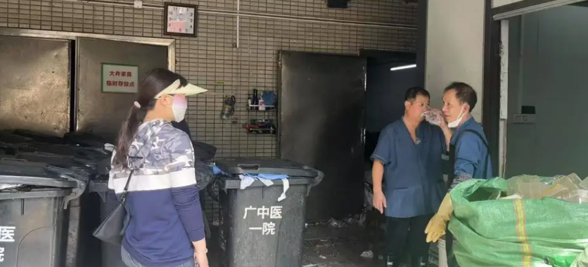 白云三元里开展垃圾分类巡查督导工作，提升全员垃圾分类意识