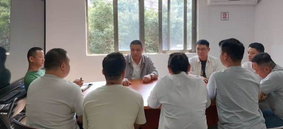 白云京溪总结垃圾分类工作，提升垃圾分类整体水平